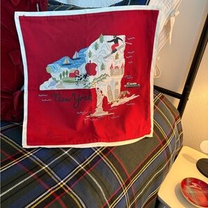 Pottery barn 18” pillow cover. New without tags!